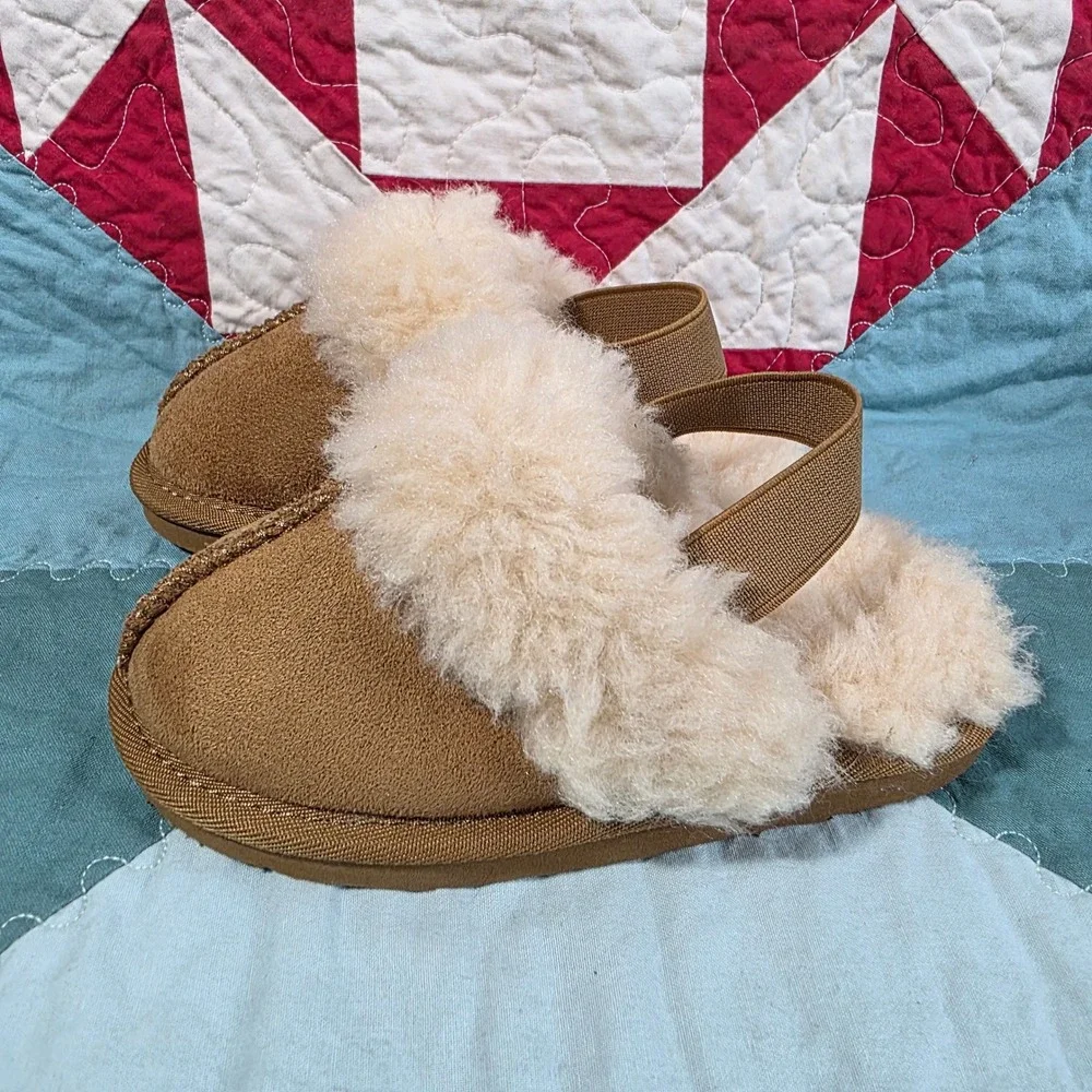 PAWZ by Bearpaw Kids Girls Emma Slipper Chestnut Tan Faux Fur Slingback Size 9‎